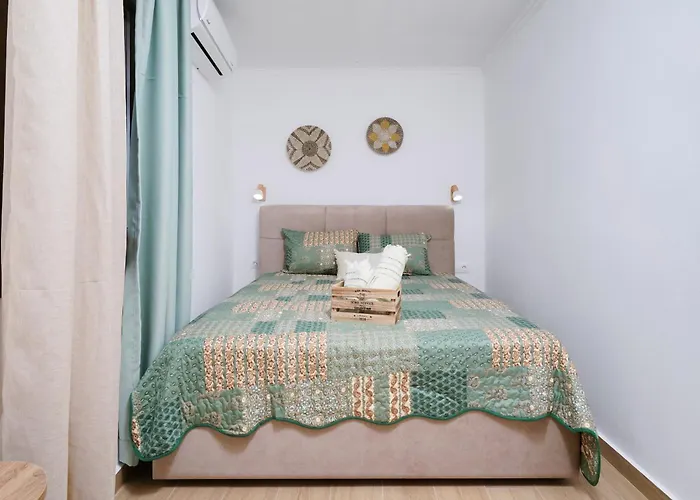 Emmas House * 帕纳基雅